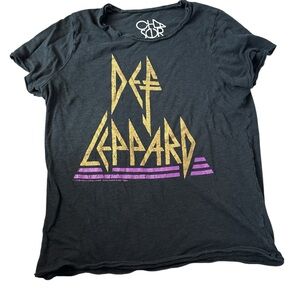 Chaser Def Leppard Graphic Tee XS